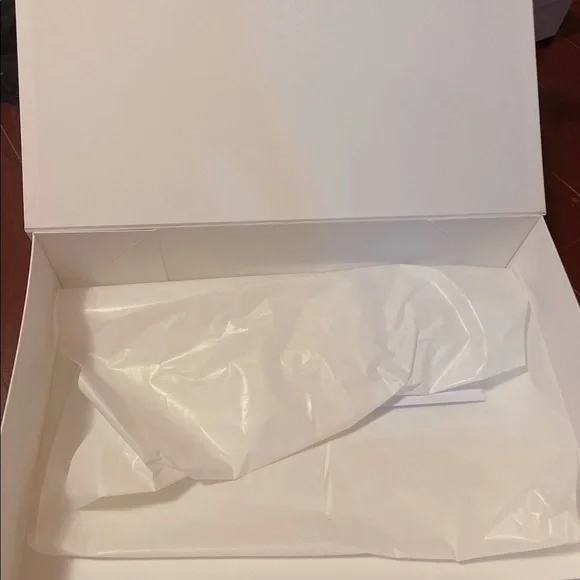 Moncler Box - Authentic - Picture 4 of 4